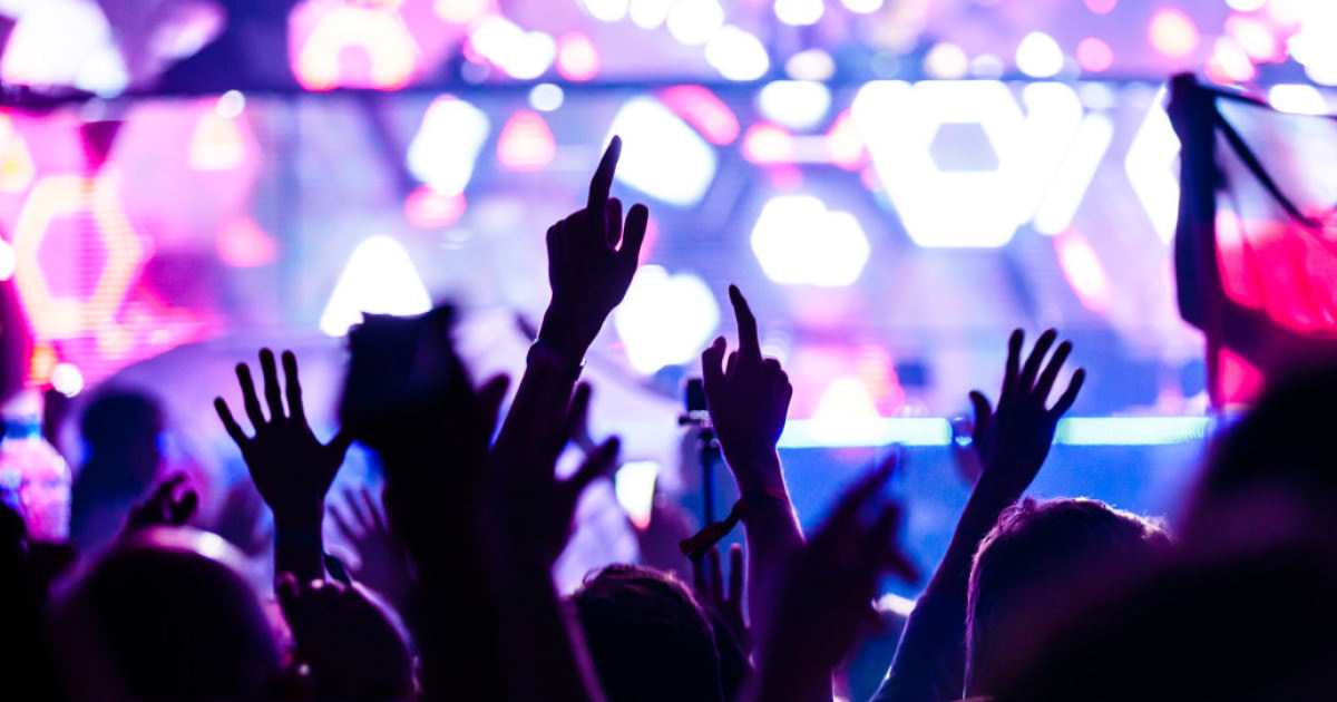 Event party свадьба. Крупное мероприятие. Фон для мероприятия. E la n t. Эвент мероприятия.