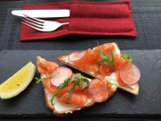 Mr.Чо, ресторан