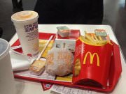 Макдоналдс, сеть ресторанов быстрого обслуживания