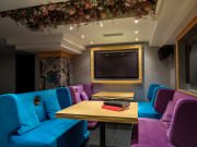 Name cafe & karaoke