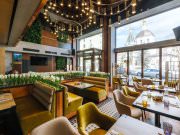 Sun & Moon, ресторан